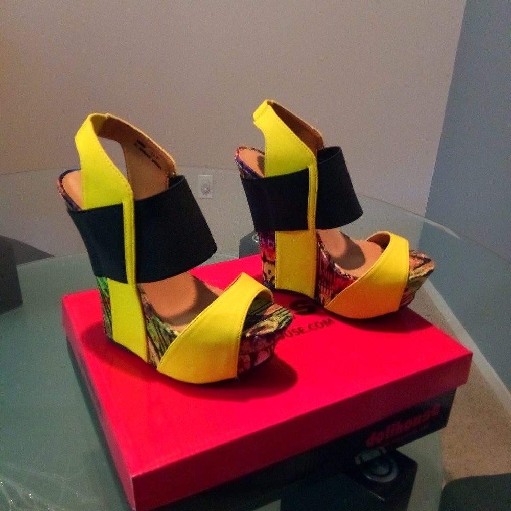 Adorable Wedges